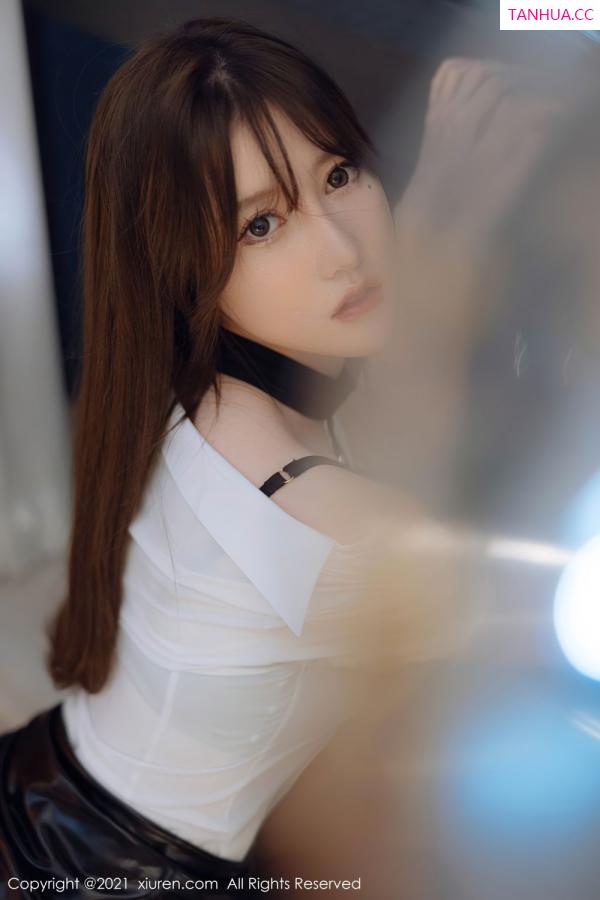 美桃酱  [XiuRen]高清写真图 2021.12.28 No.4395 美桃酱第35张图片